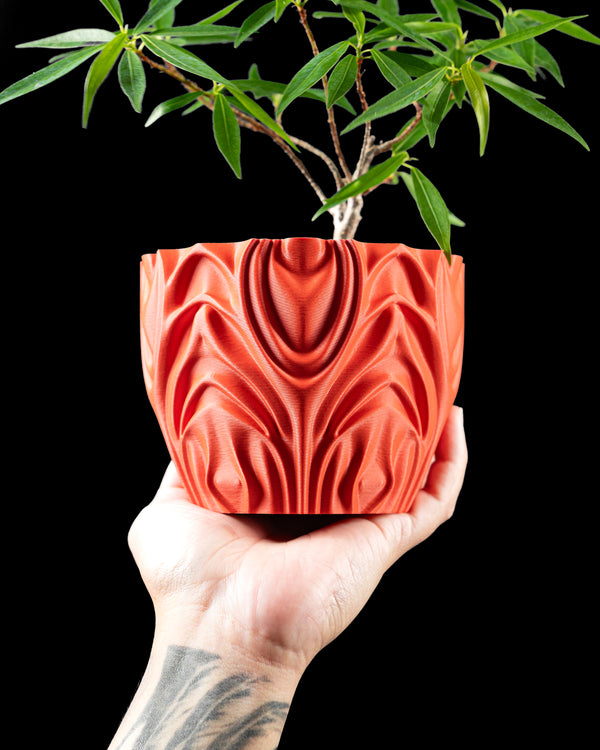 Contemporary Swirl Vase – Artistic Decorative Pot for Modern Home & Office Décor